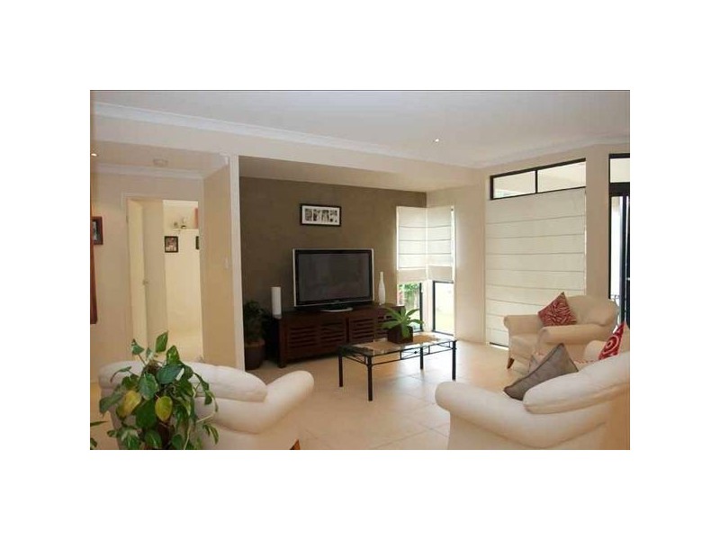 Highland Park QLD 4211