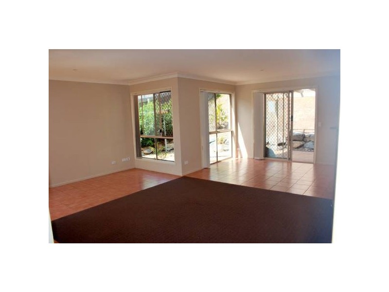 Highland Park QLD 4211