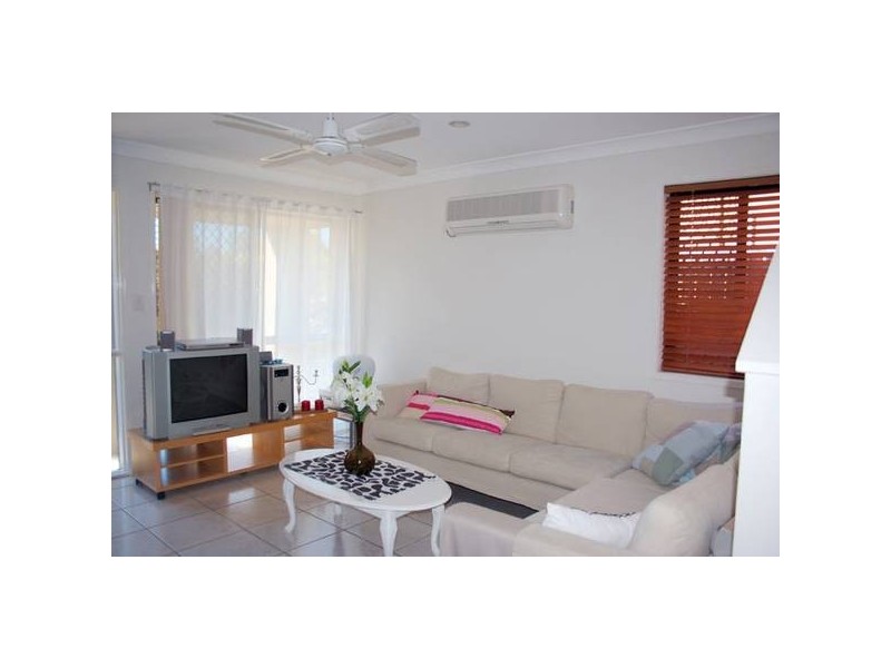 Pacific Pines QLD 4211