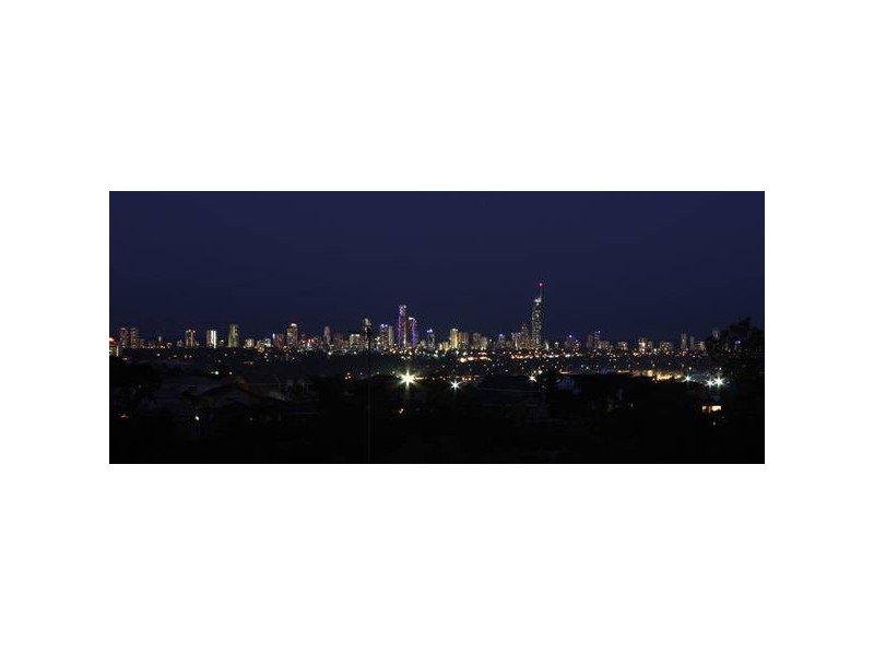 Highland Park QLD 4211