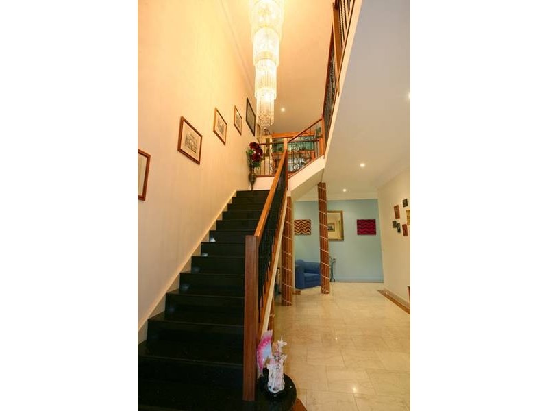 Highland Park QLD 4211