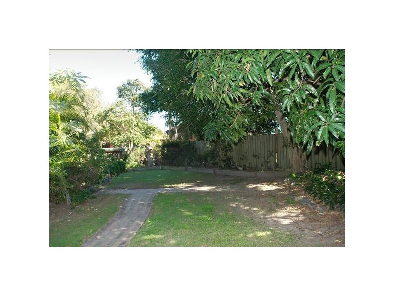 Highland Park QLD 4211