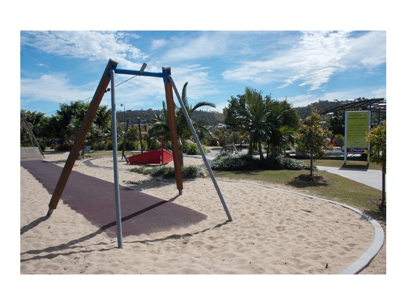 Pacific Pines QLD 4211