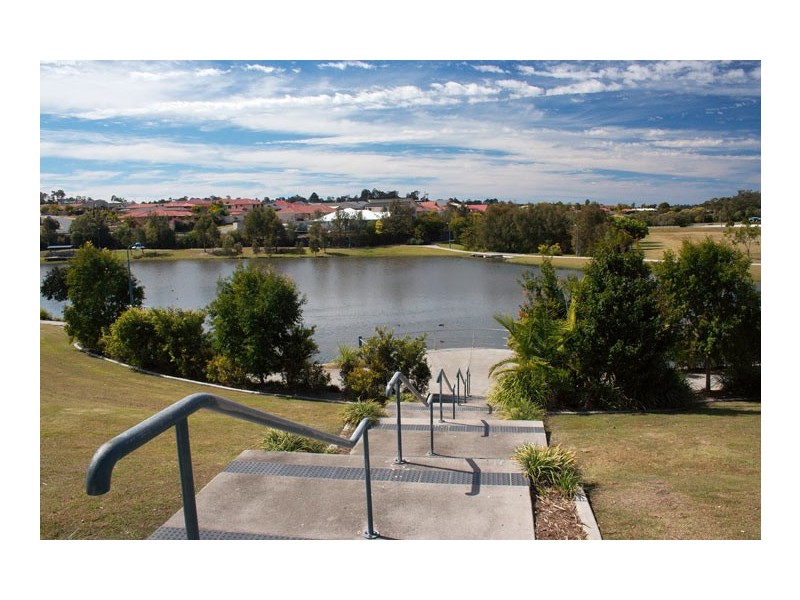 Pacific Pines QLD 4211
