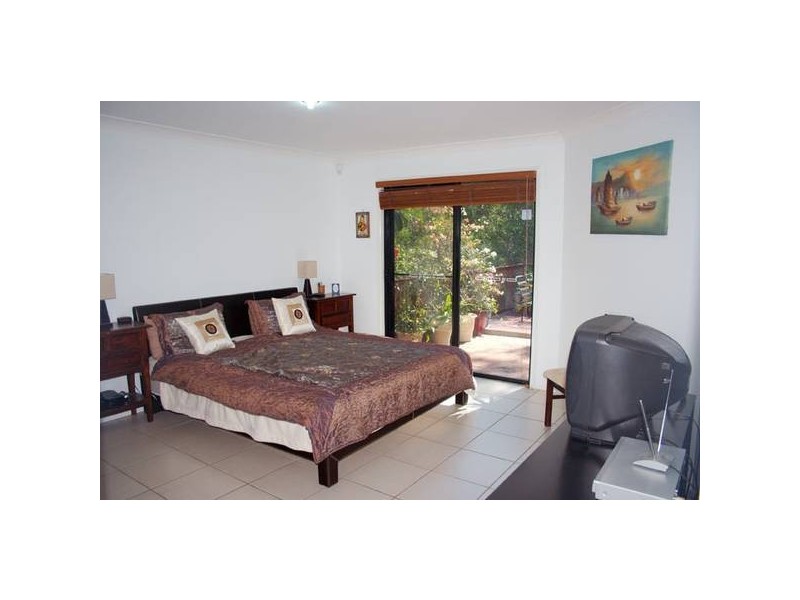 Highland Park QLD 4211