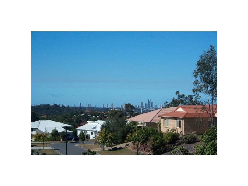 Highland Park QLD 4211