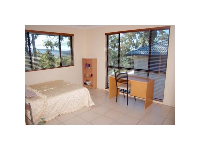 Highland Park QLD 4211