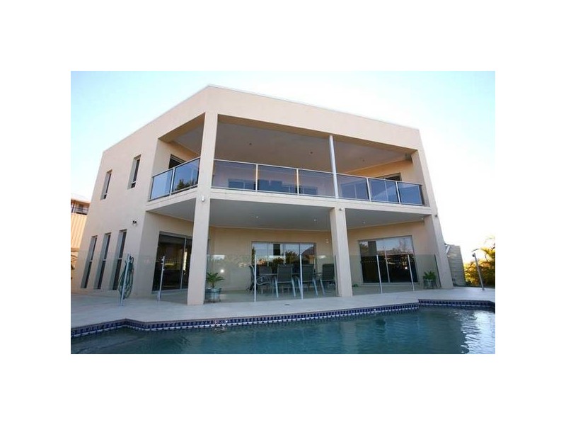 Highland Park QLD 4211