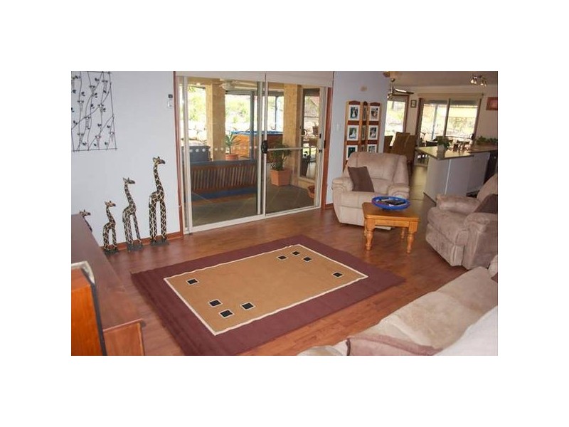 Mount Nathan QLD 4211