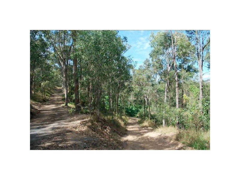 Mount Nathan QLD 4211