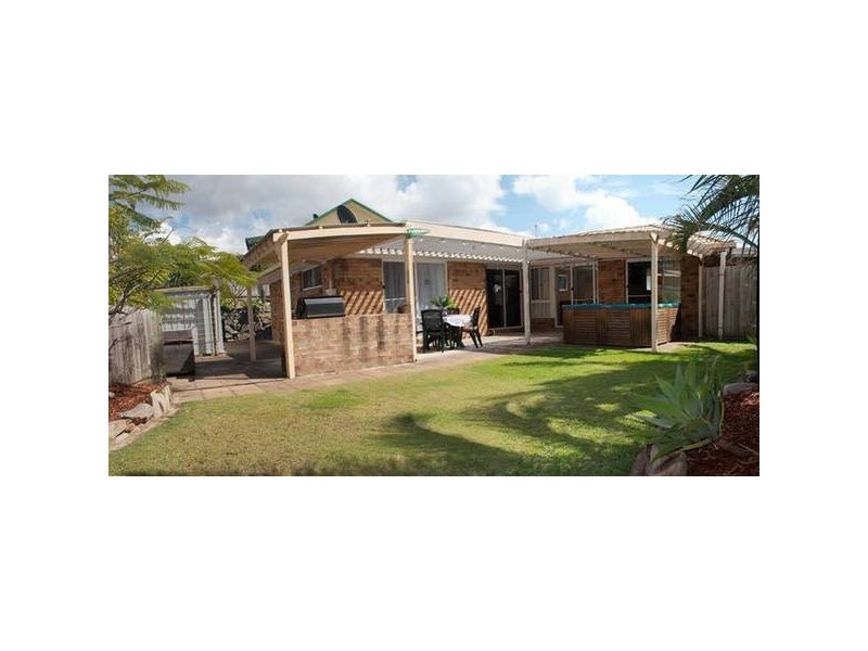 9 Lochinvar Court, Highland Park QLD 4211