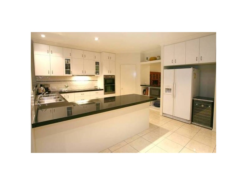 Highland Park QLD 4211