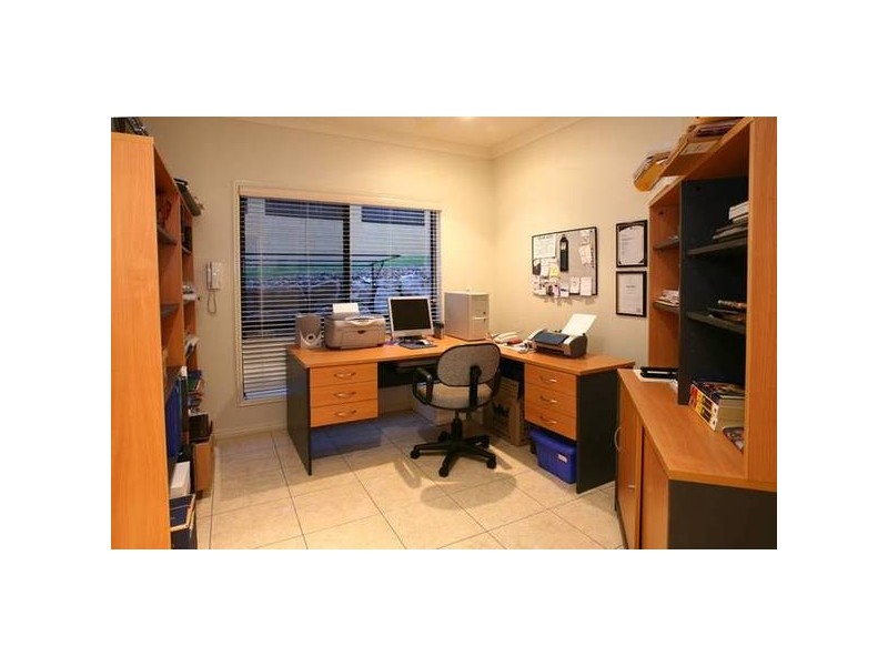 Highland Park QLD 4211