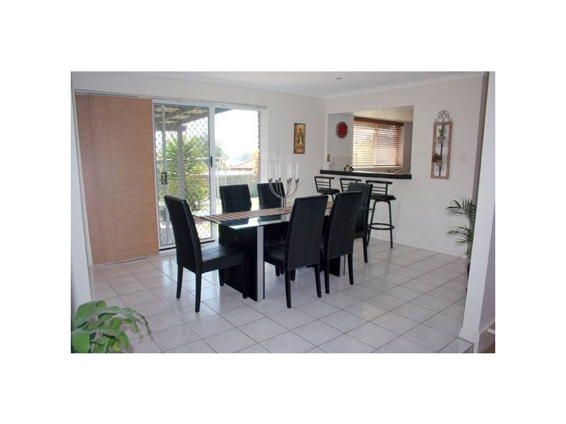 Highland Park QLD 4211