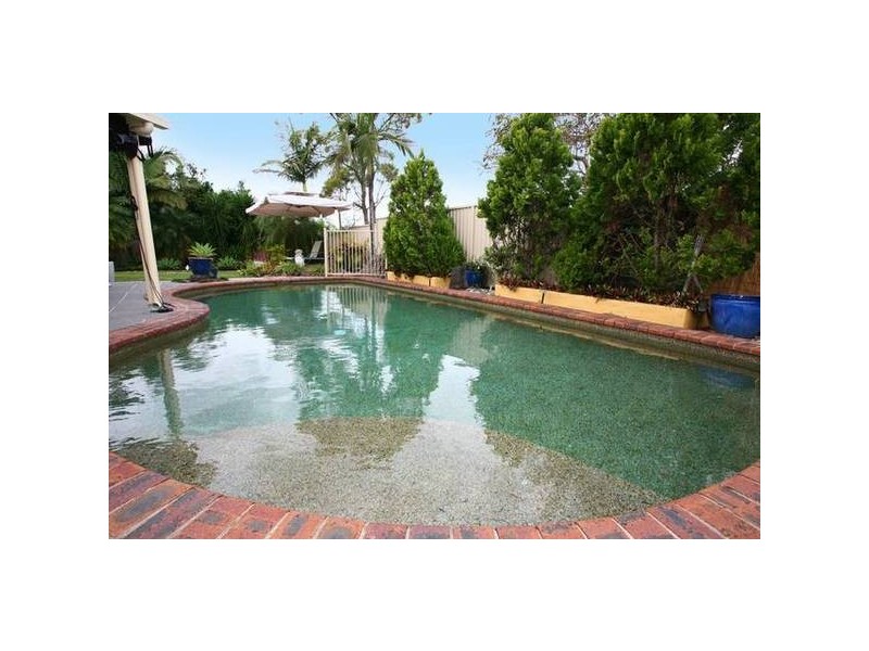 Highland Park QLD 4211