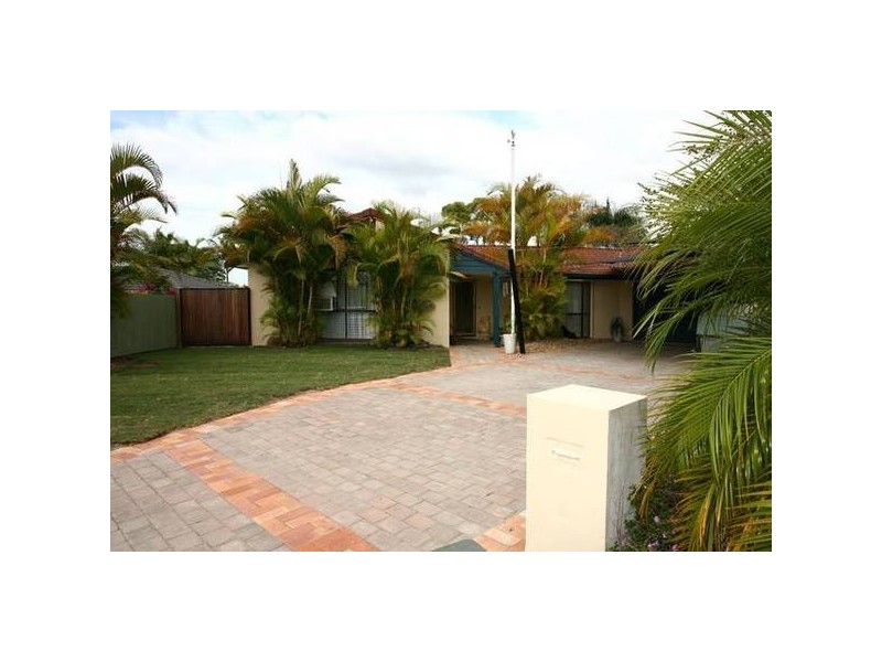 Highland Park QLD 4211