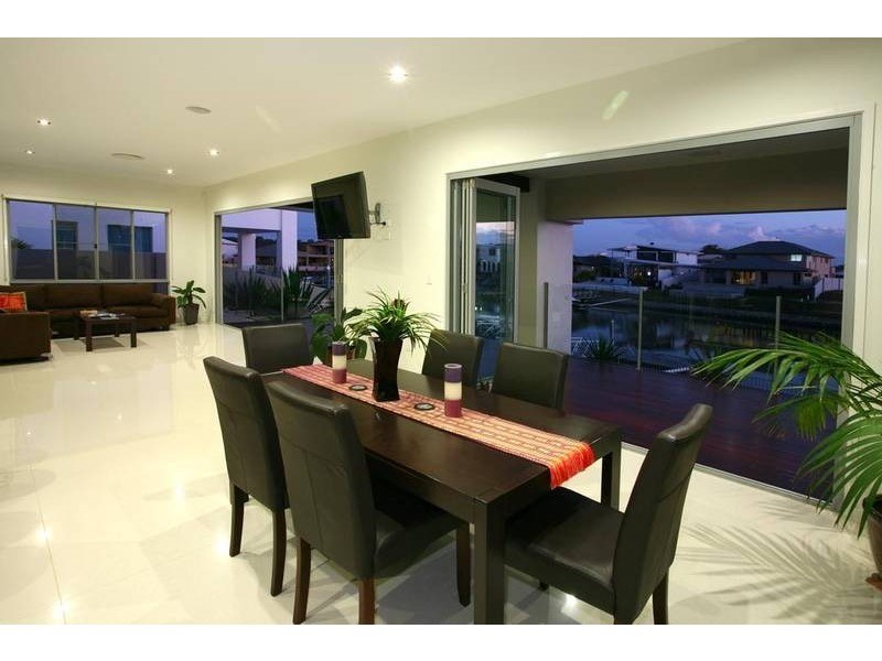 55 Southaven Drive, Helensvale QLD 4212