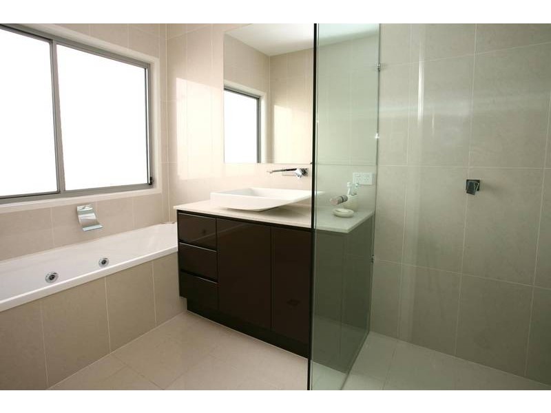 55 Southaven Drive, Helensvale QLD 4212