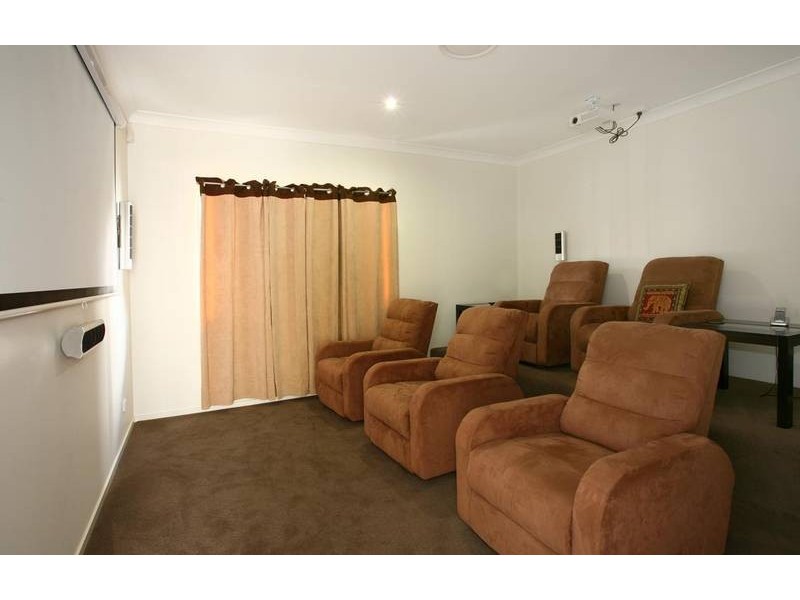 55 Southaven Drive, Helensvale QLD 4212