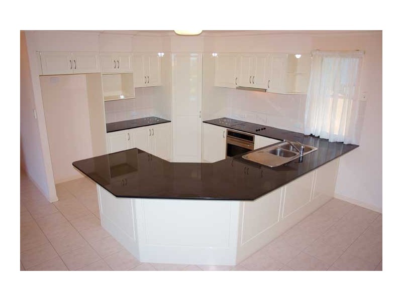 Highland Park QLD 4211