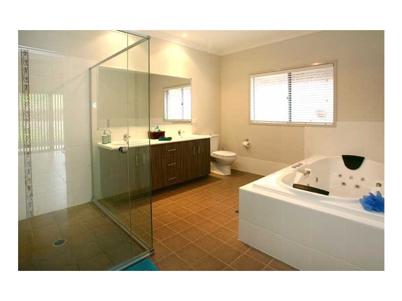 Mount Nathan QLD 4211