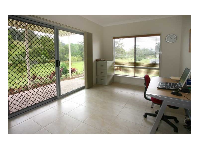 Mount Nathan QLD 4211