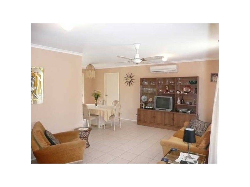 Highland Park QLD 4211