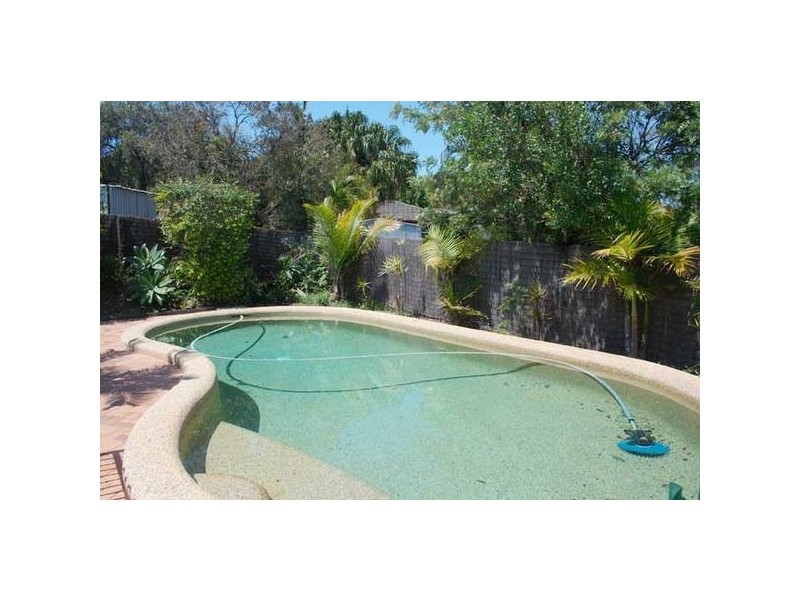 Highland Park QLD 4211