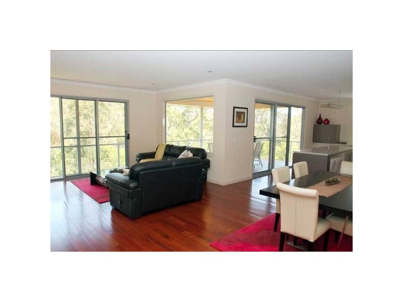 Highland Park QLD 4211