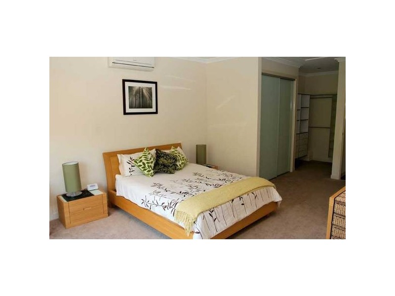 Highland Park QLD 4211