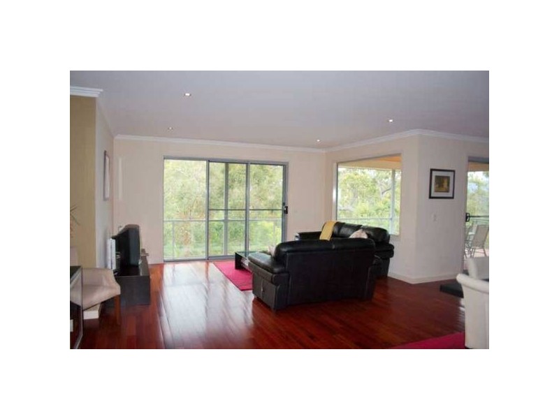 Highland Park QLD 4211