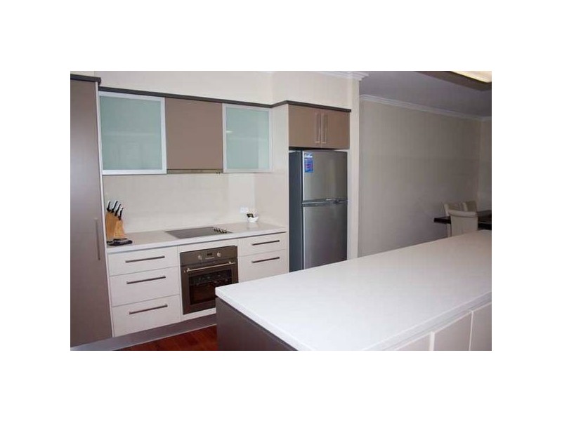 Highland Park QLD 4211