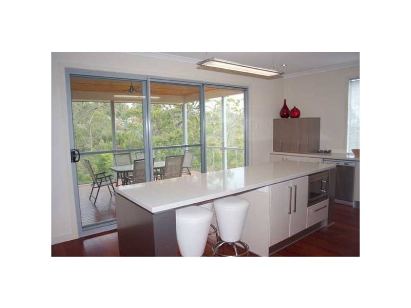 Highland Park QLD 4211