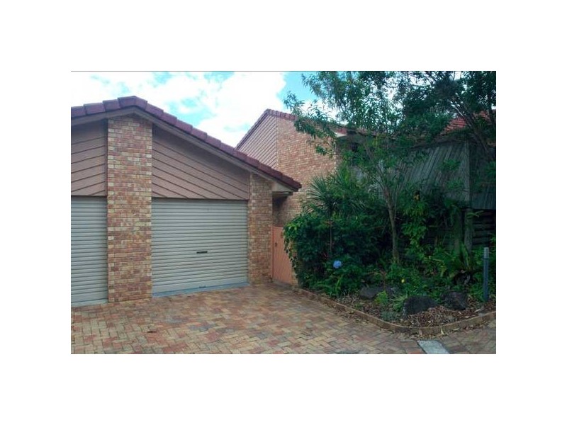 Highland Park QLD 4211