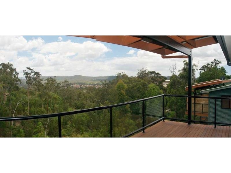 Highland Park QLD 4211