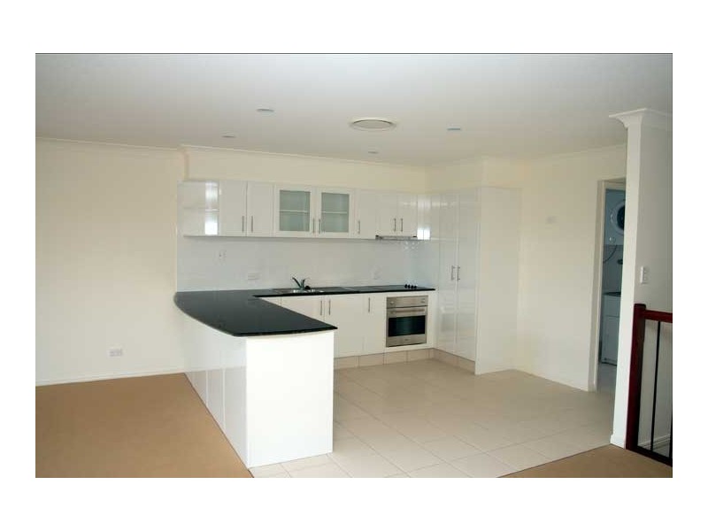 Highland Park QLD 4211