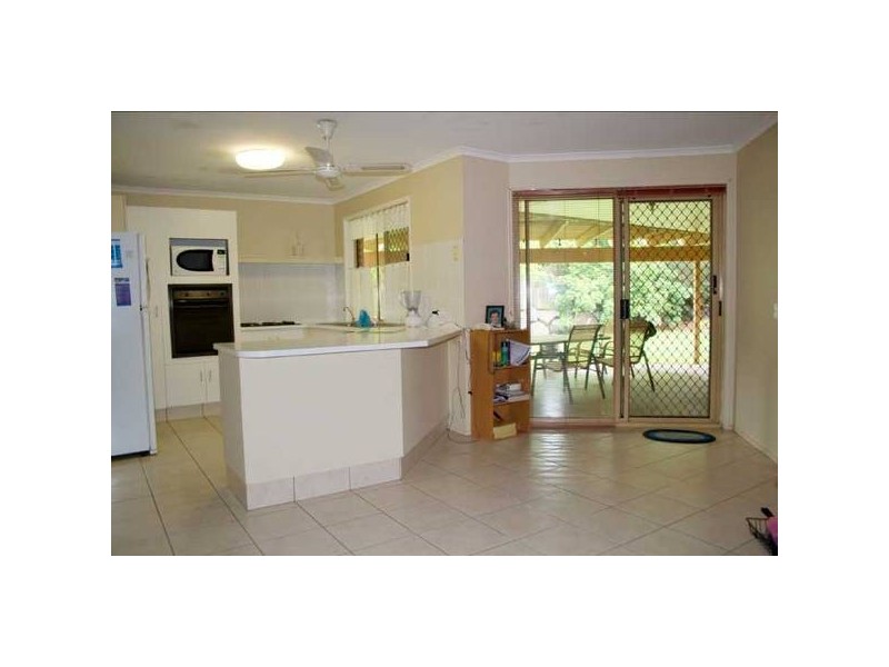 Highland Park QLD 4211