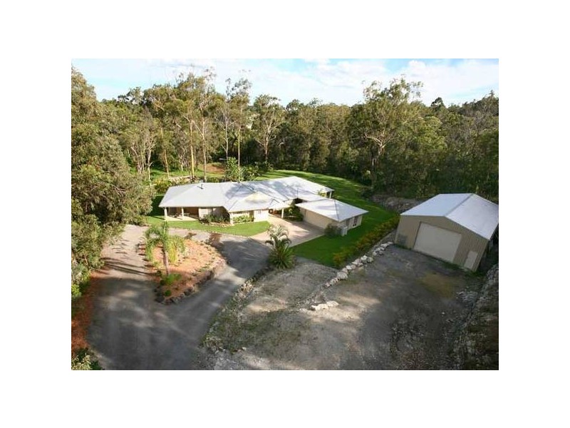 Gaven QLD 4211