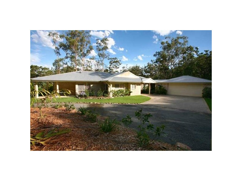 Gaven QLD 4211