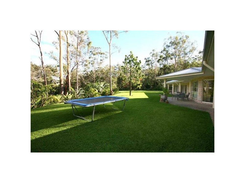 Gaven QLD 4211