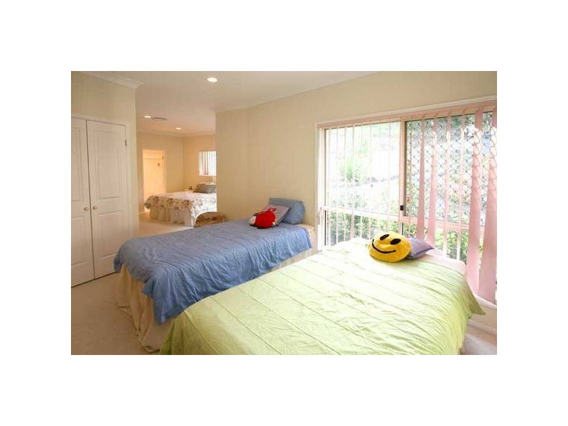 Gaven QLD 4211