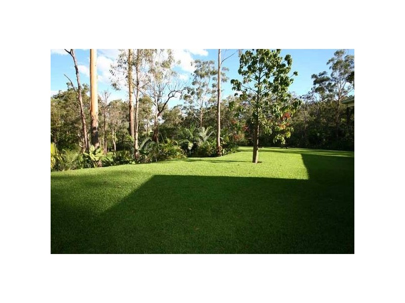 Gaven QLD 4211