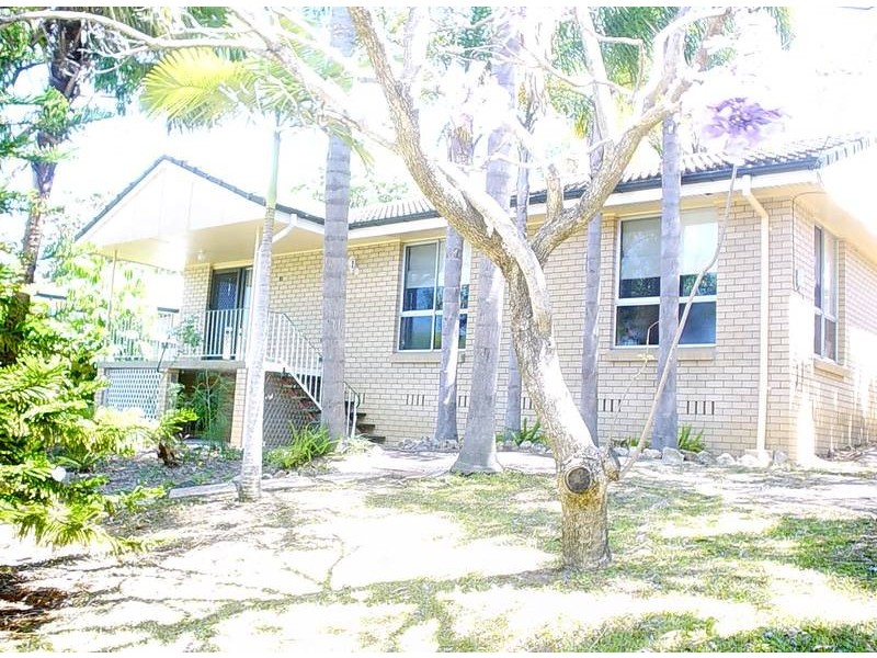 10 Tongarra Street, Southport QLD 4215