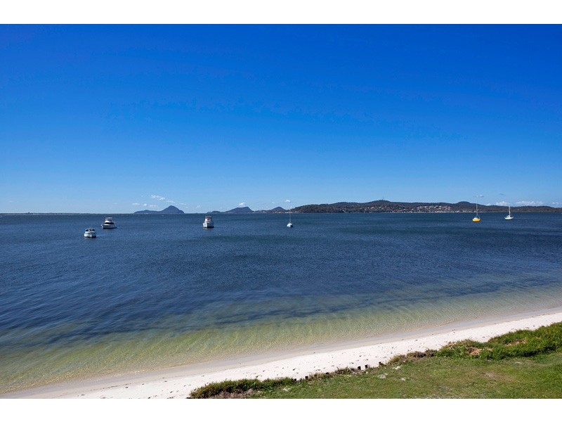 159 Soldiers Point Rd, Salamander Bay NSW 2317