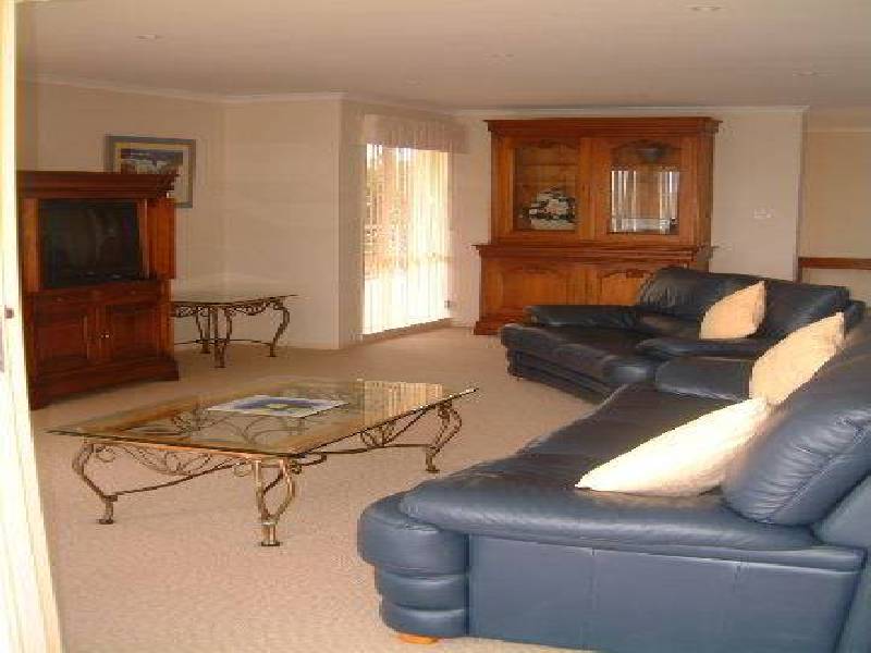 1/1 Randall Drive, Salamander Bay NSW 2317