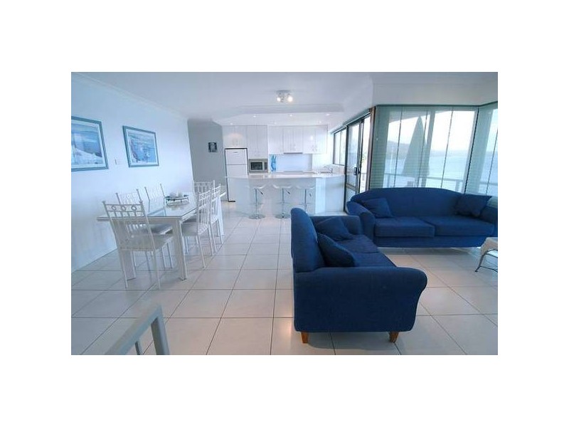 2/14 Mitchell Street, Soldiers Point NSW 2317