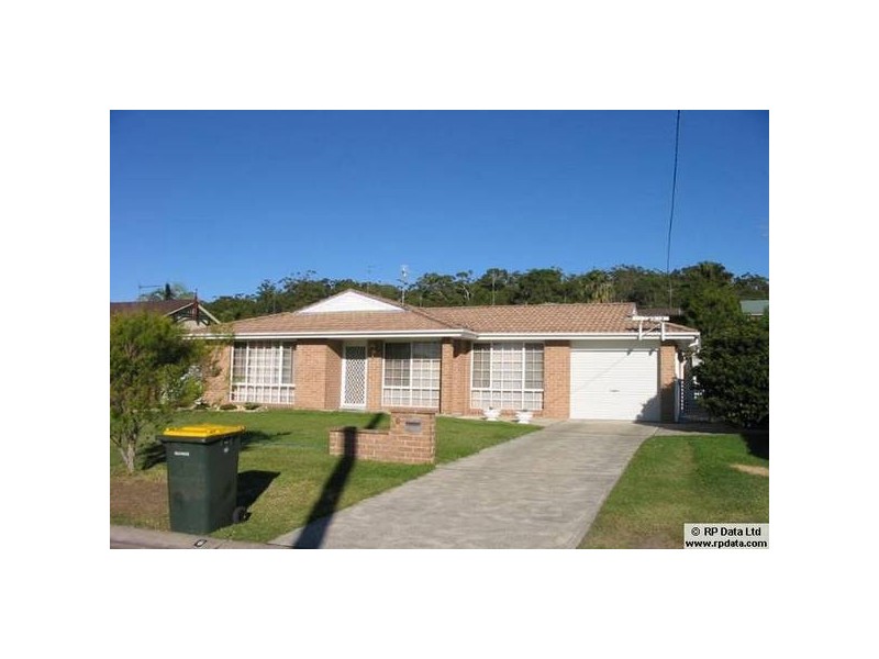 6 Marty Avenue, Soldiers Point NSW 2317