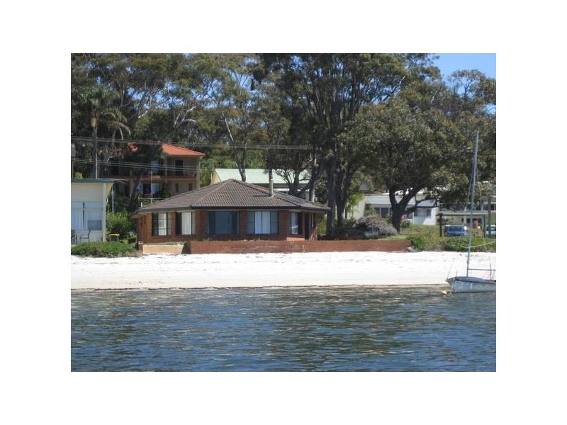 35 Foreshore Drive, Salamander Bay NSW 2317