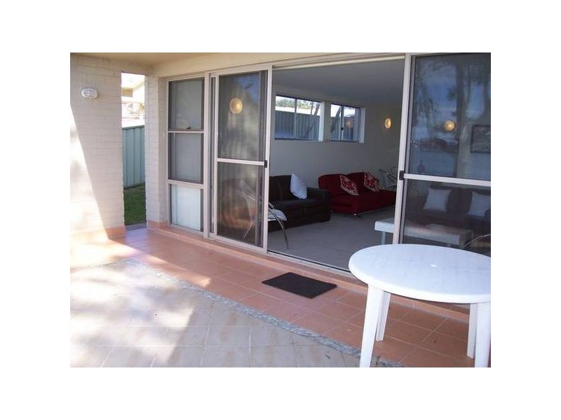 2/33 Soldiers Point Road, Soldiers Point NSW 2317