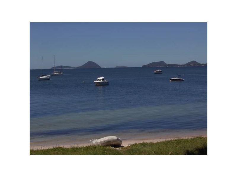 2/33 Soldiers Point Road, Soldiers Point NSW 2317